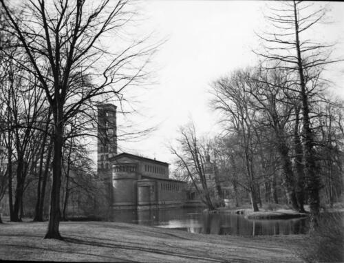 Potsdam-Sanssouci-Park Friedenskirche 1