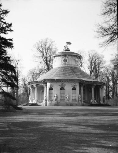 Potsdam-Sanssouci-Park Teehaus 1